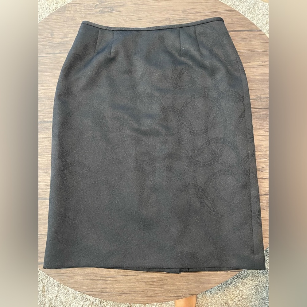 Evan Picone Black Knee-Length Pencil Skirt